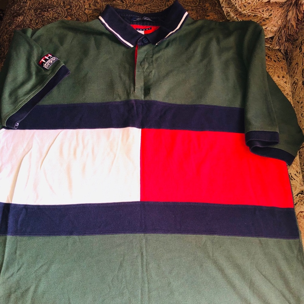 Vintage Tommy Hilfiger polo - Picture 8 of 8